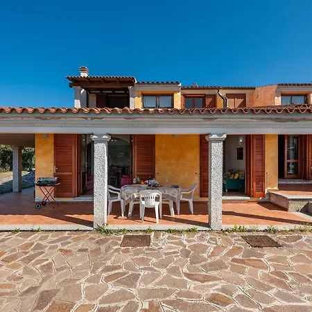 Casa Baja Sant' Anna Budoni * Isolotto dei Pedrami